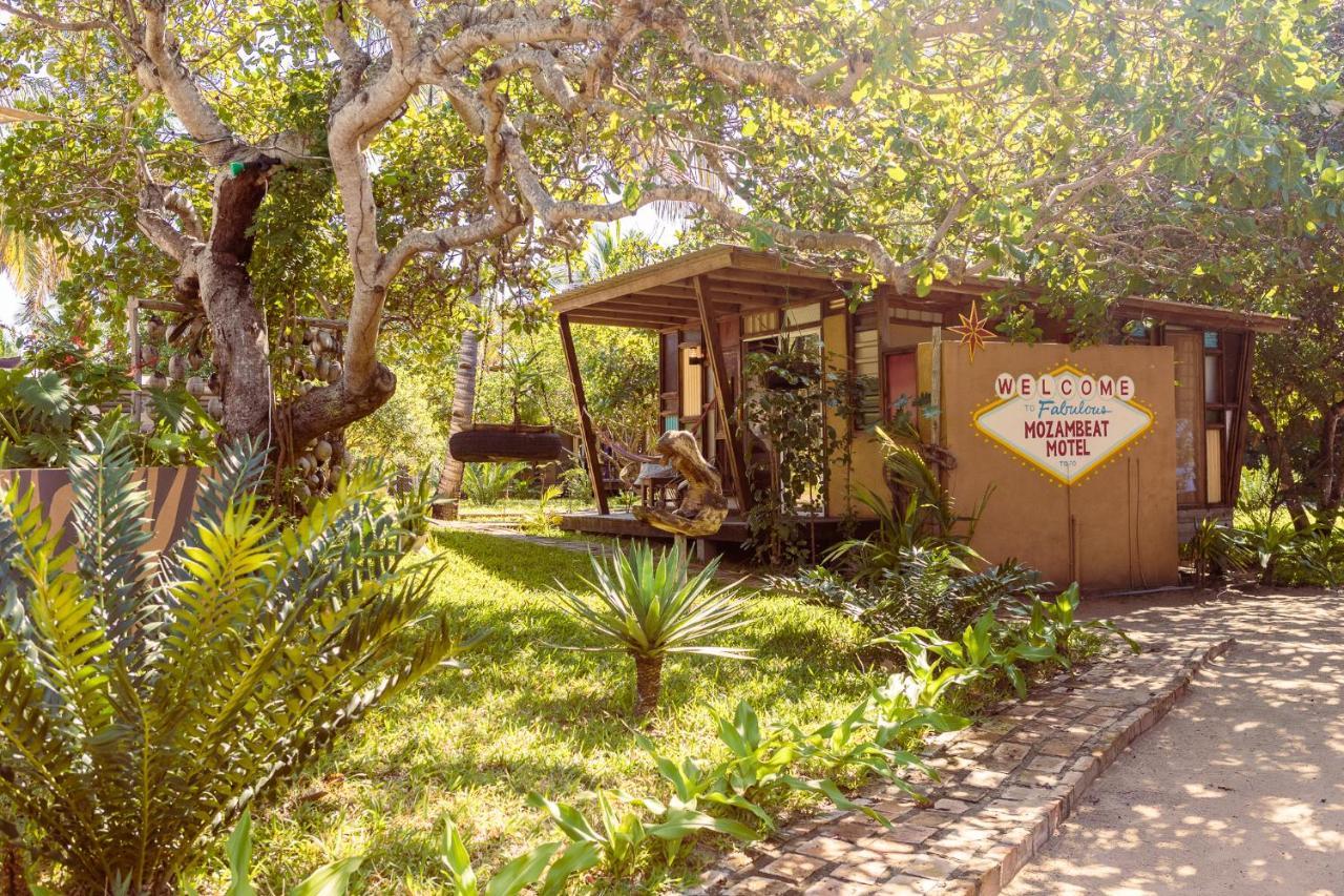 Mozambeat Motel Praia do Praia do Tofo Exteriör bild